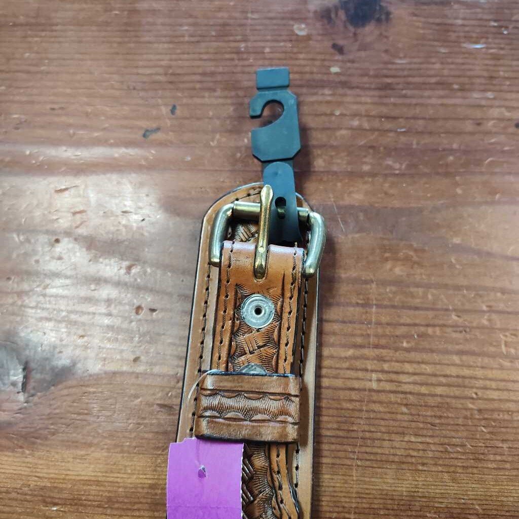 Bullet belt Holds 22's