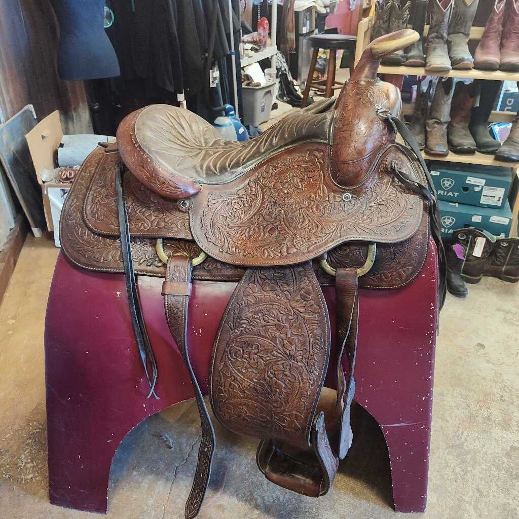 Great starter western saddle