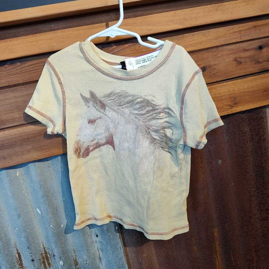 Short sleeve-