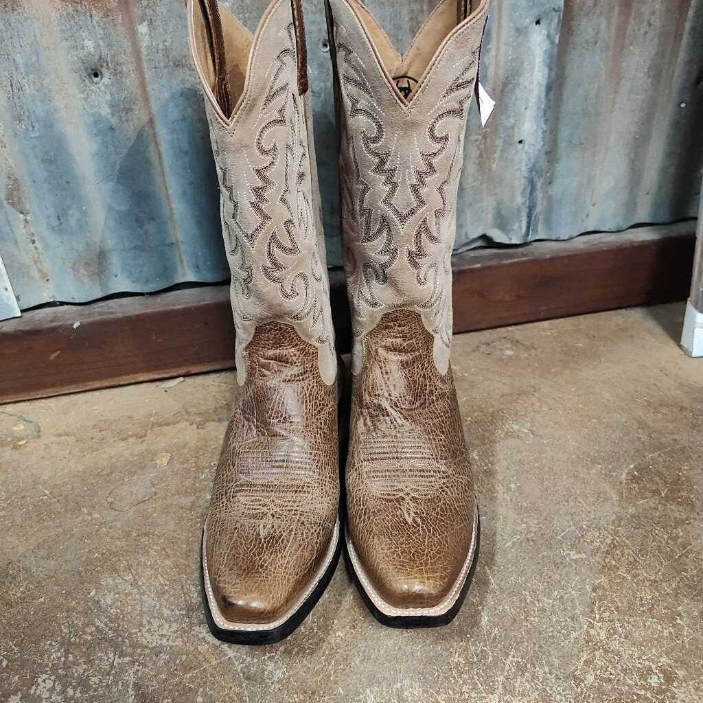 Mens- VERY lightly used