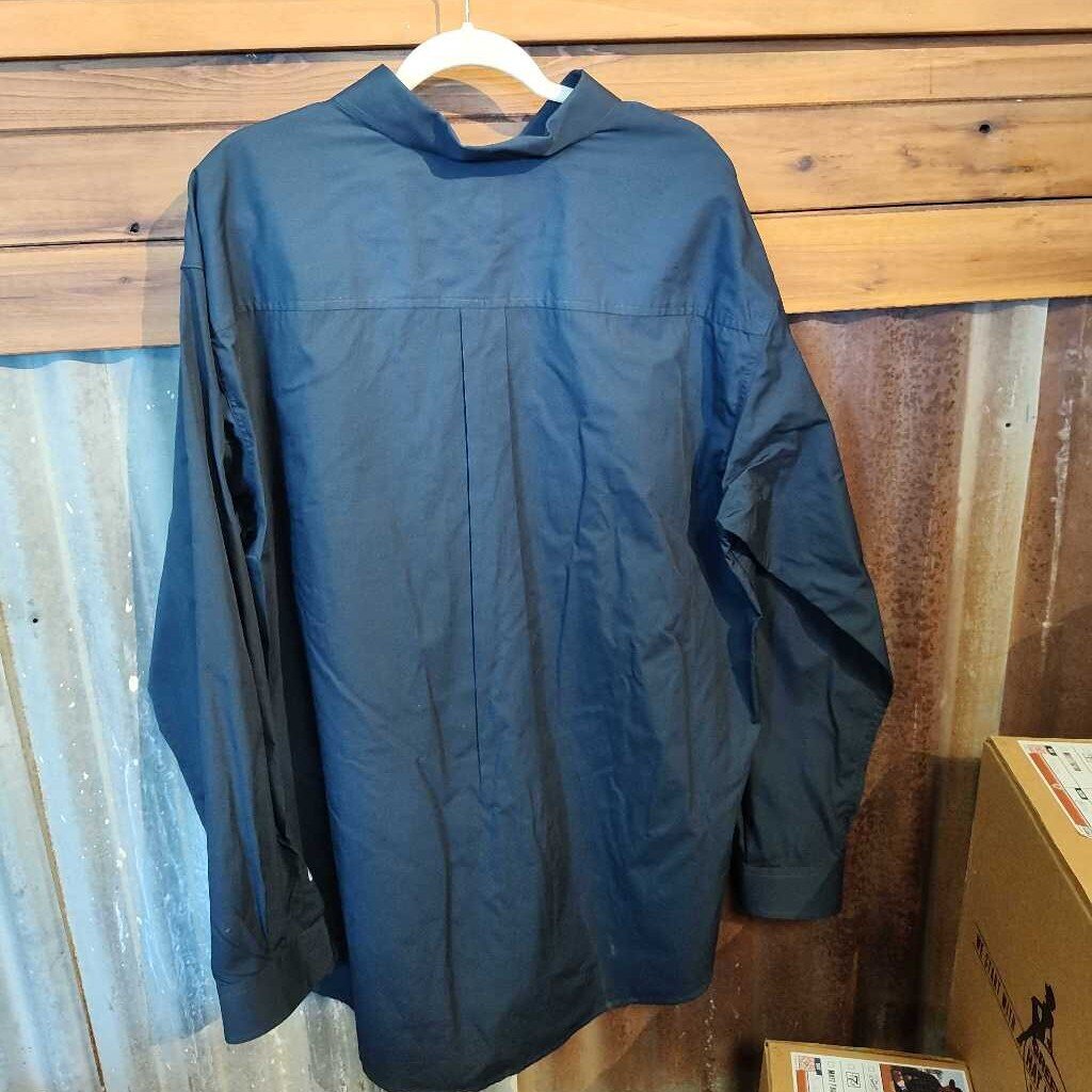 Long sleeve button down