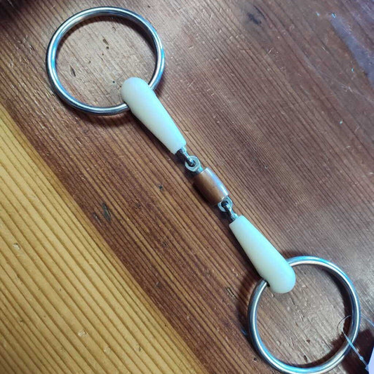 Loose ring happy mouth