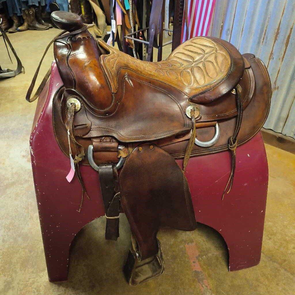 Starter saddle