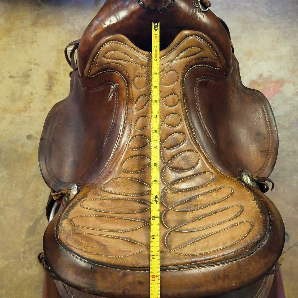 Starter saddle