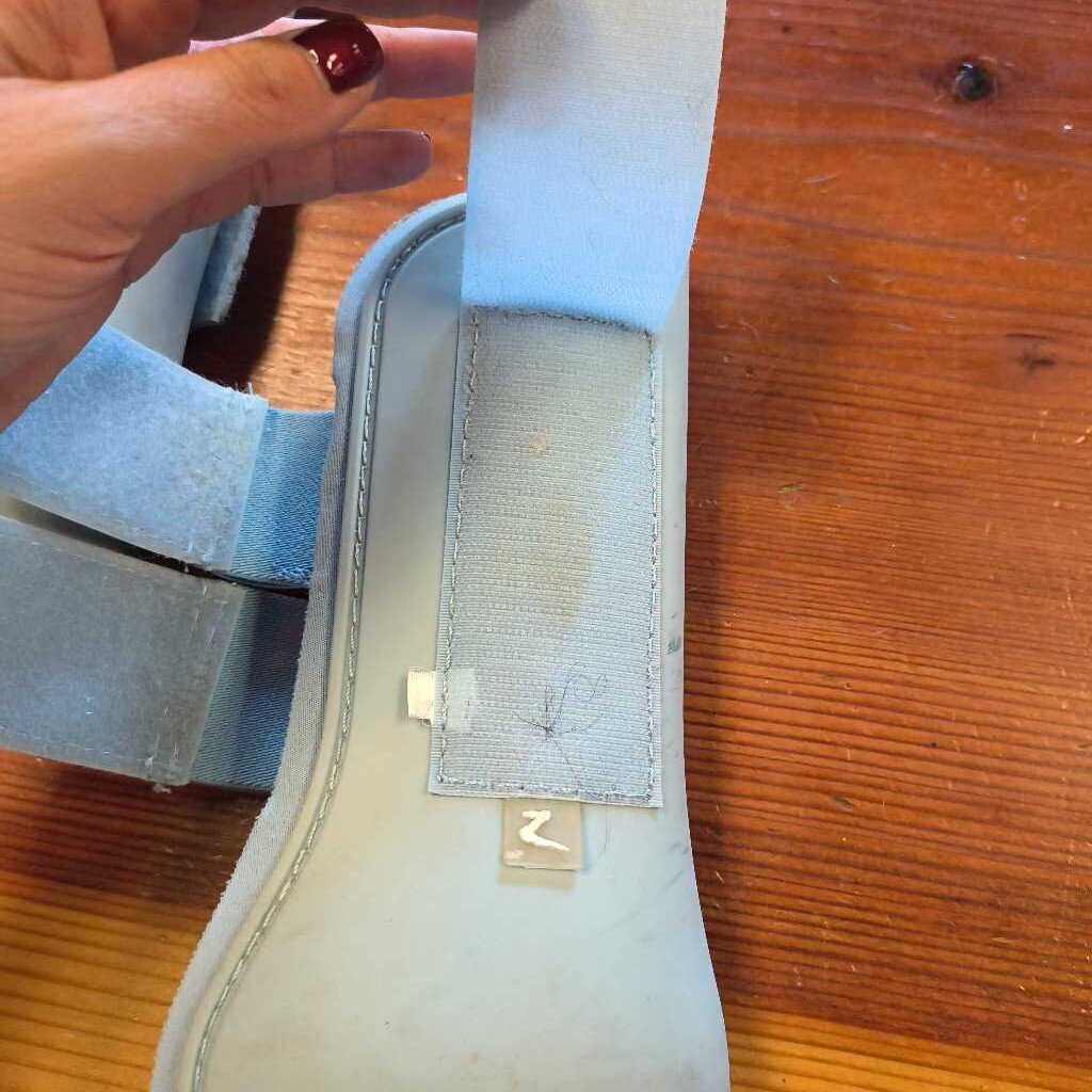 hard shell (fronts)