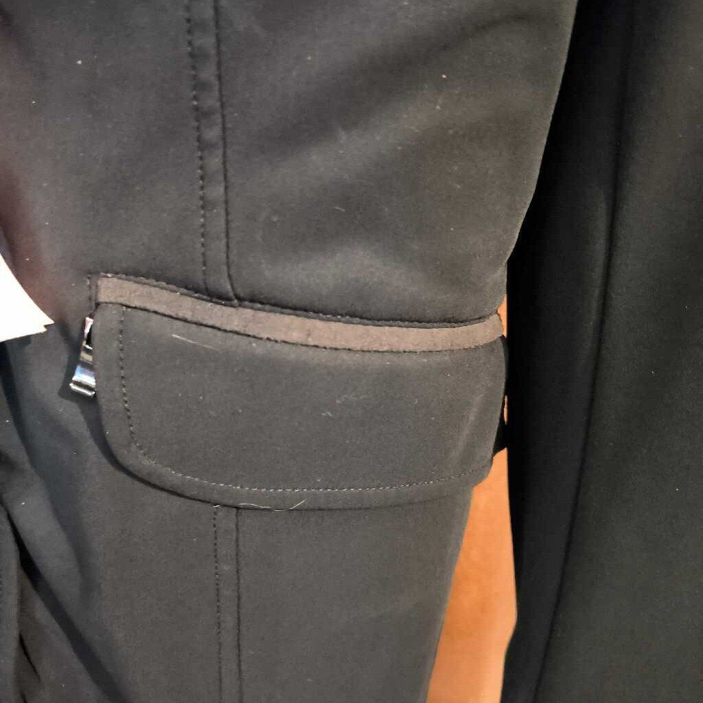3 button hunt coat