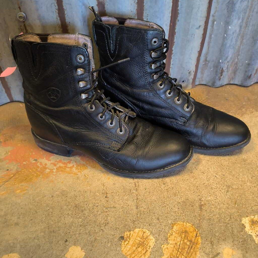 lace up