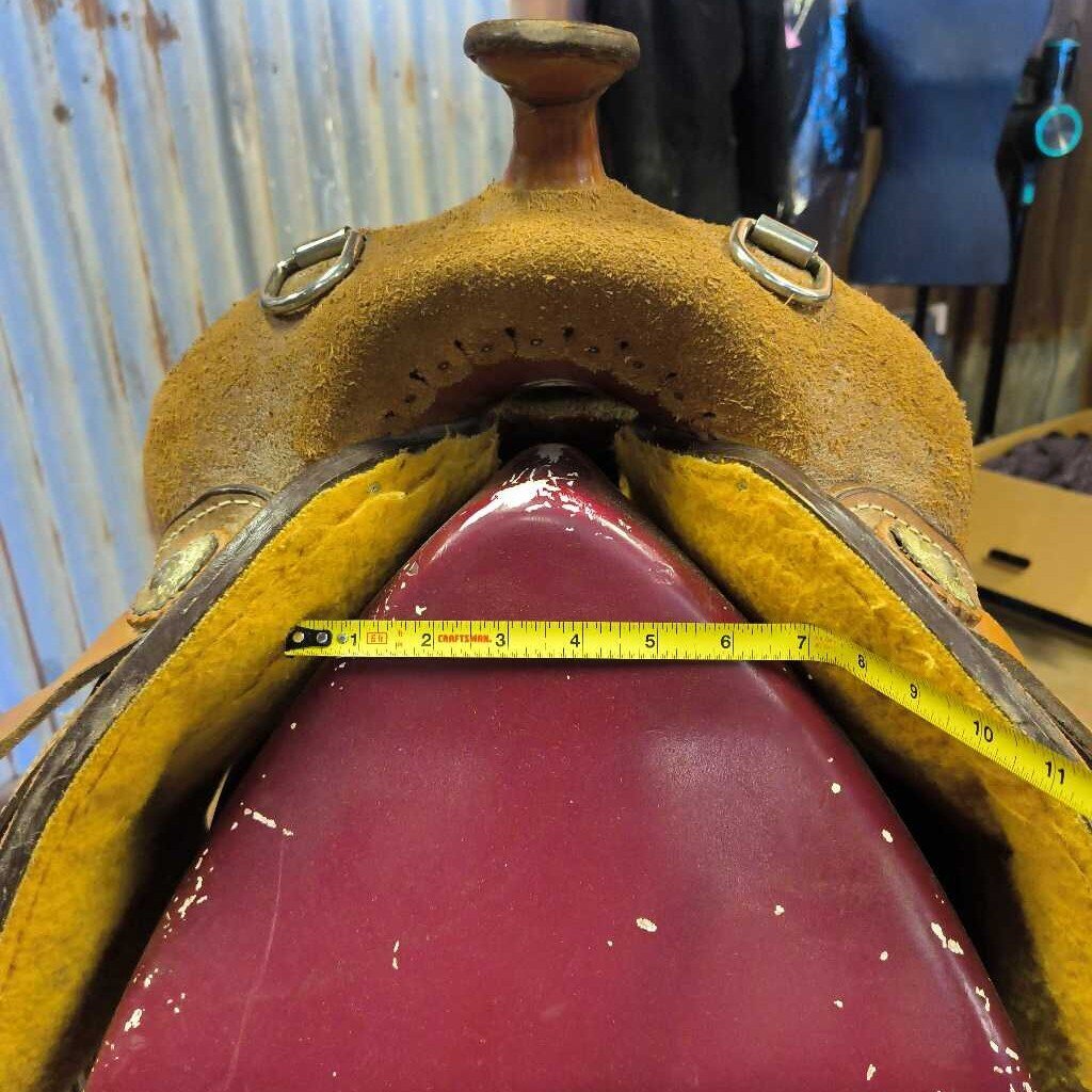 Training saddle- full rough out