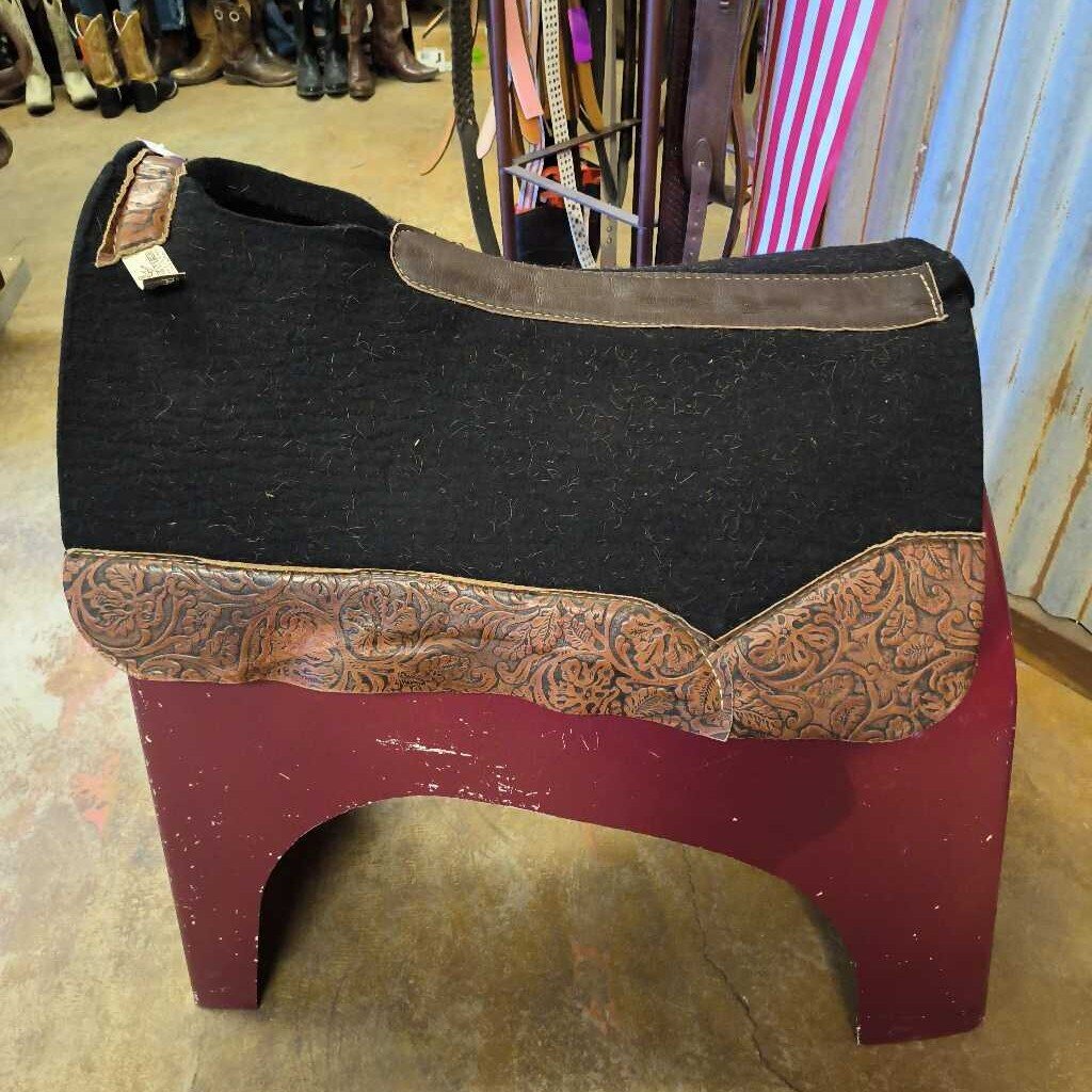 1in thick felt pad