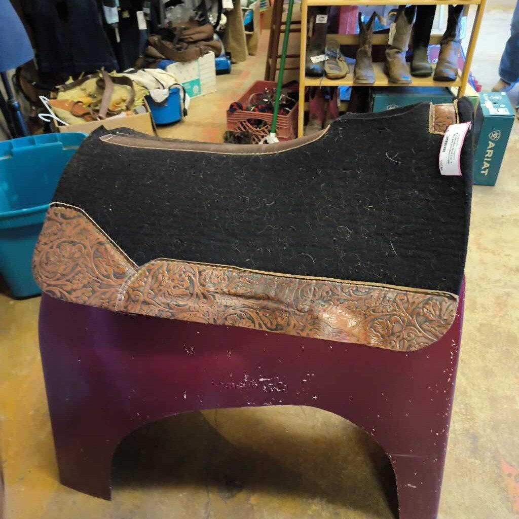 1in thick felt pad