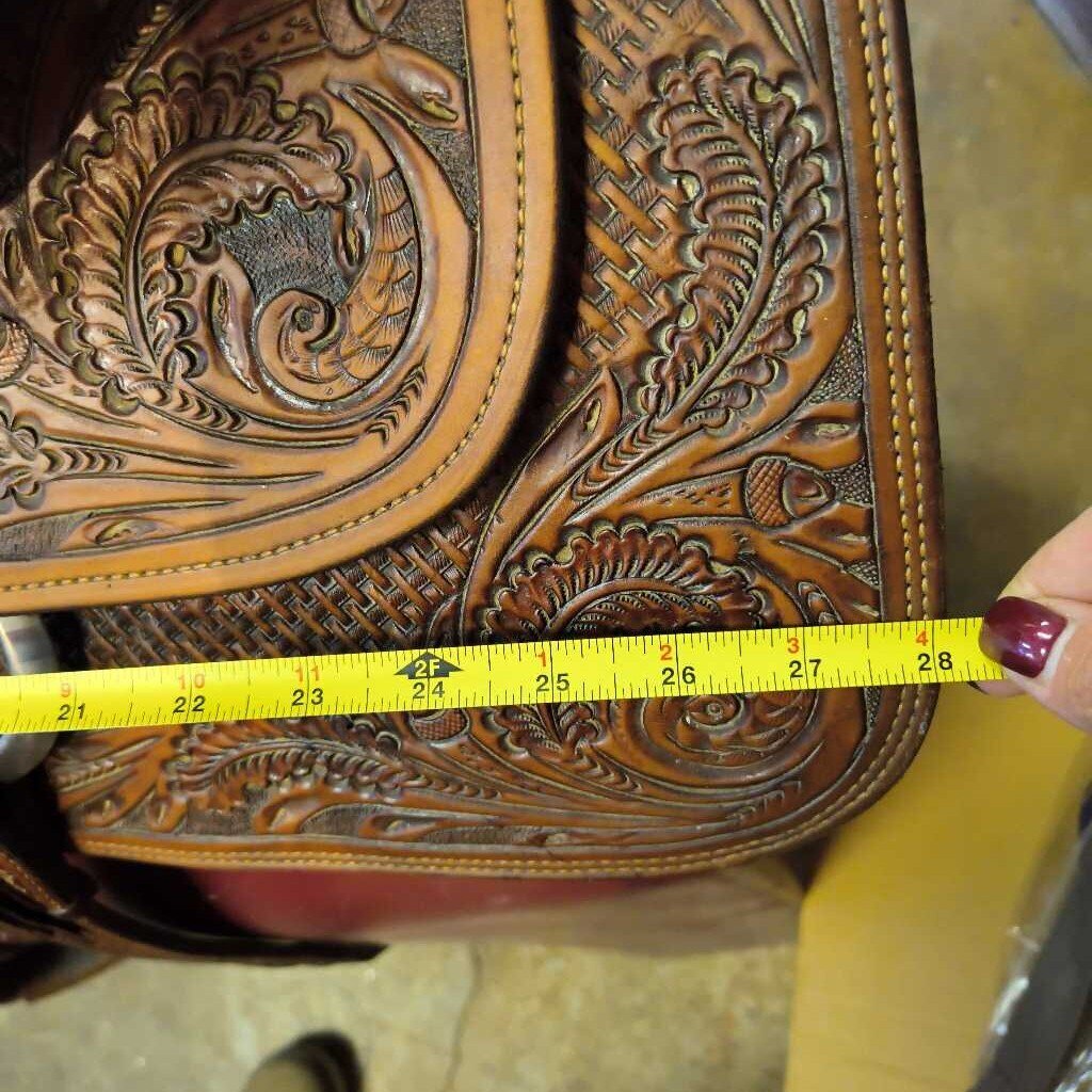Beautiful! show saddle