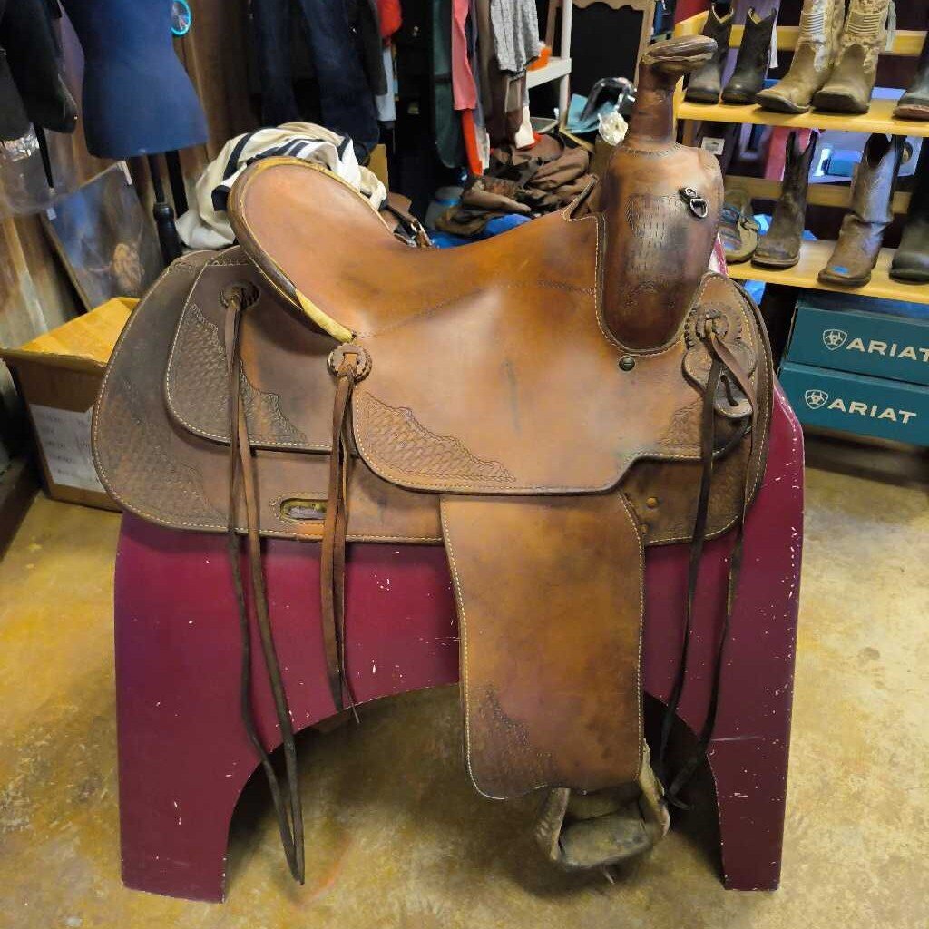 Ranch saddle