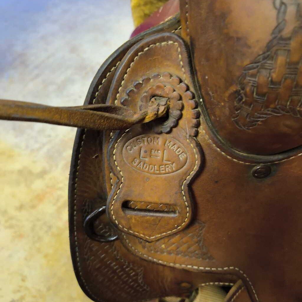 Ranch saddle