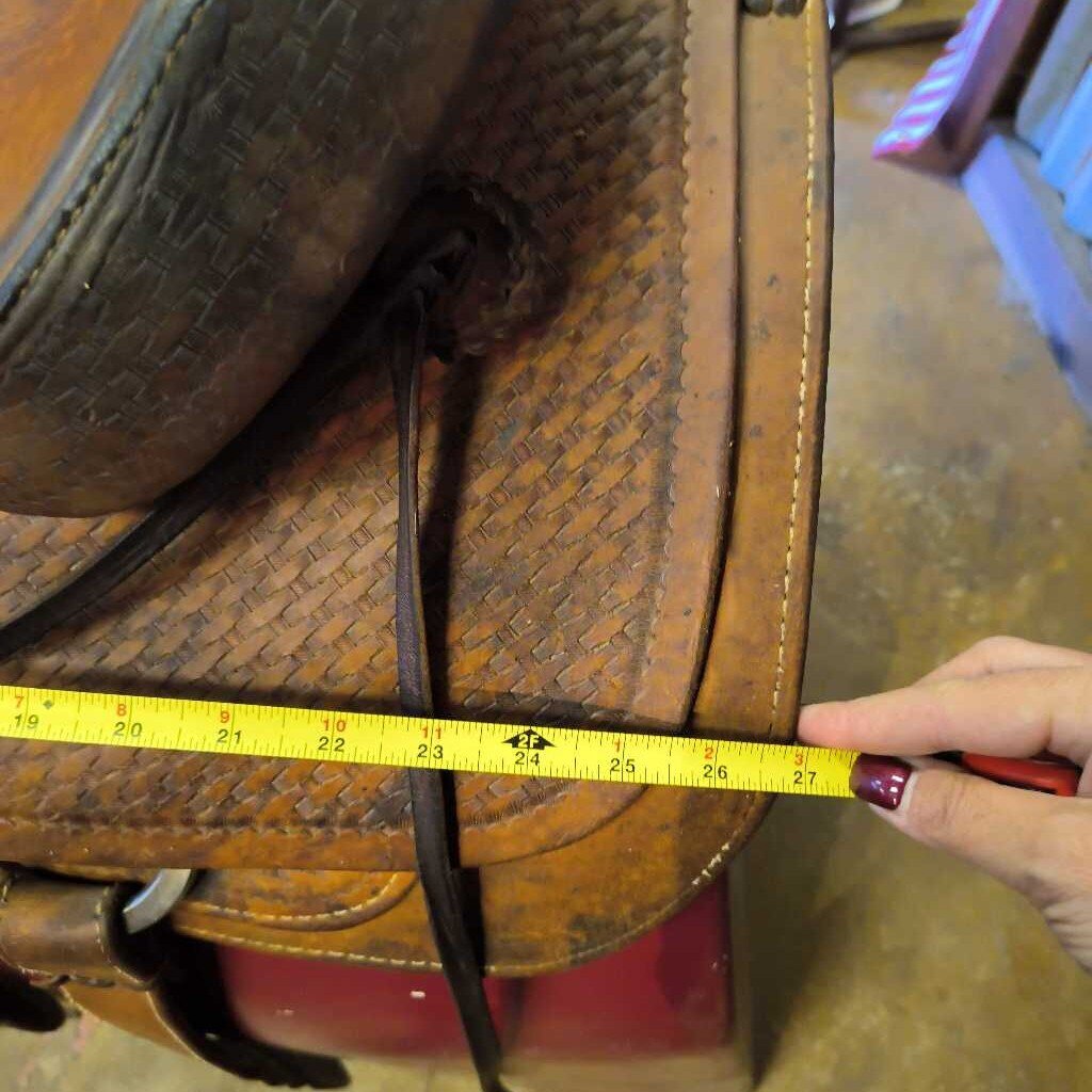 Ranch saddle