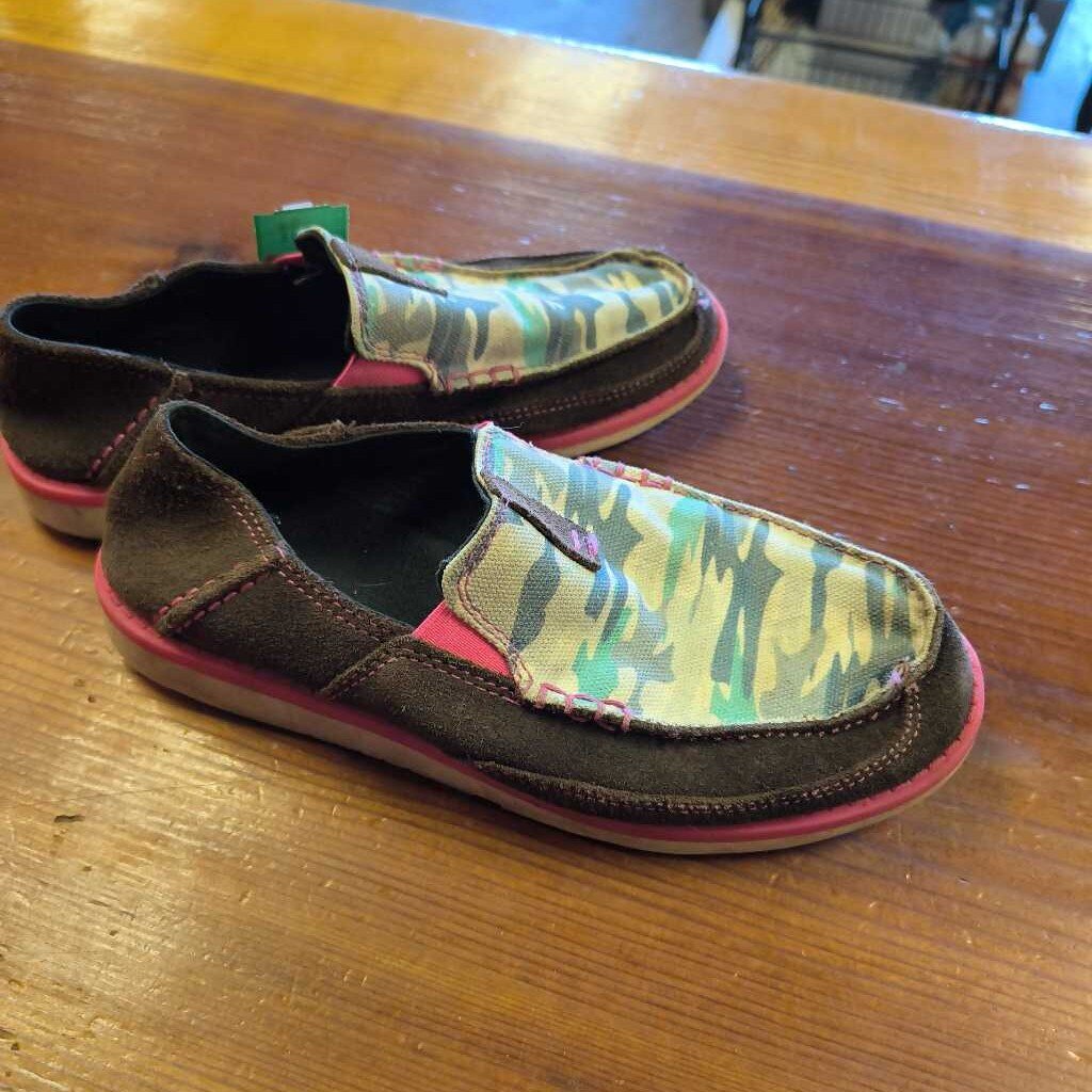 slip on