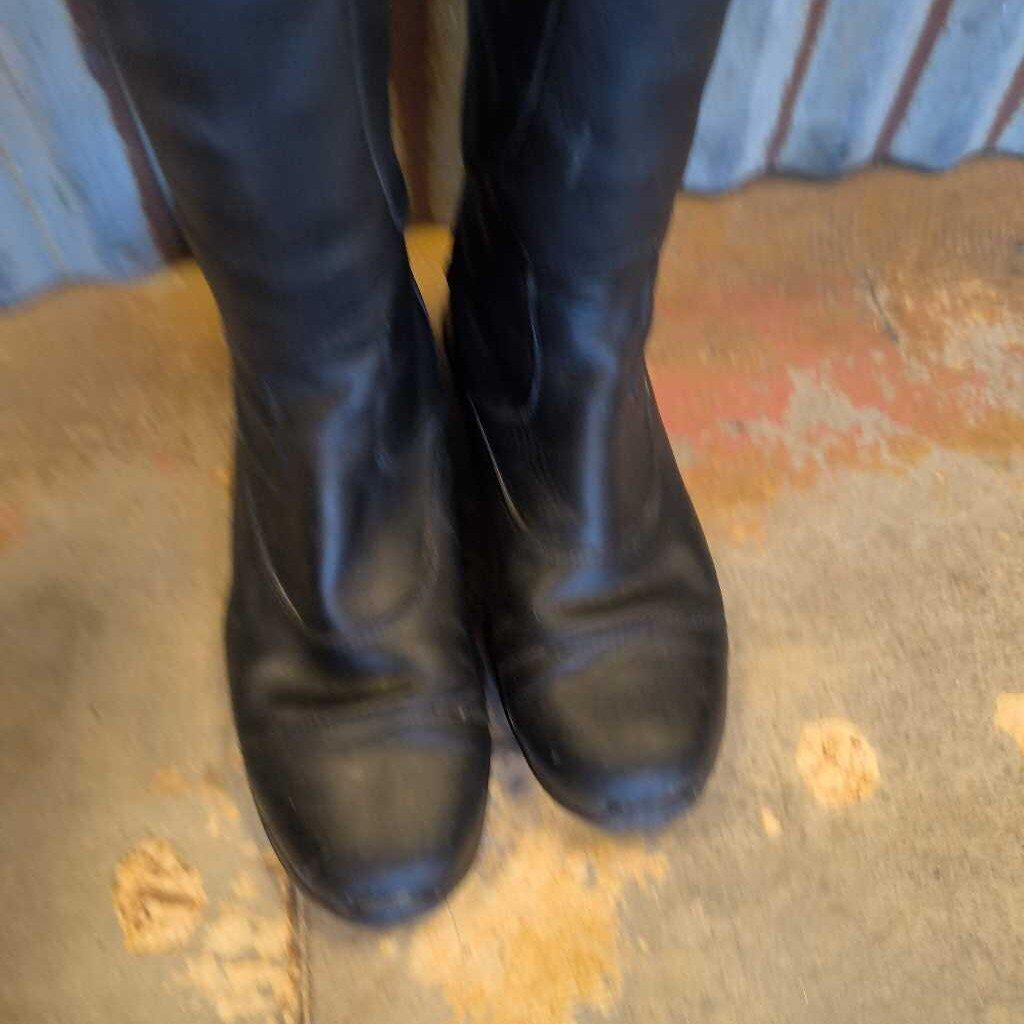 Field boots