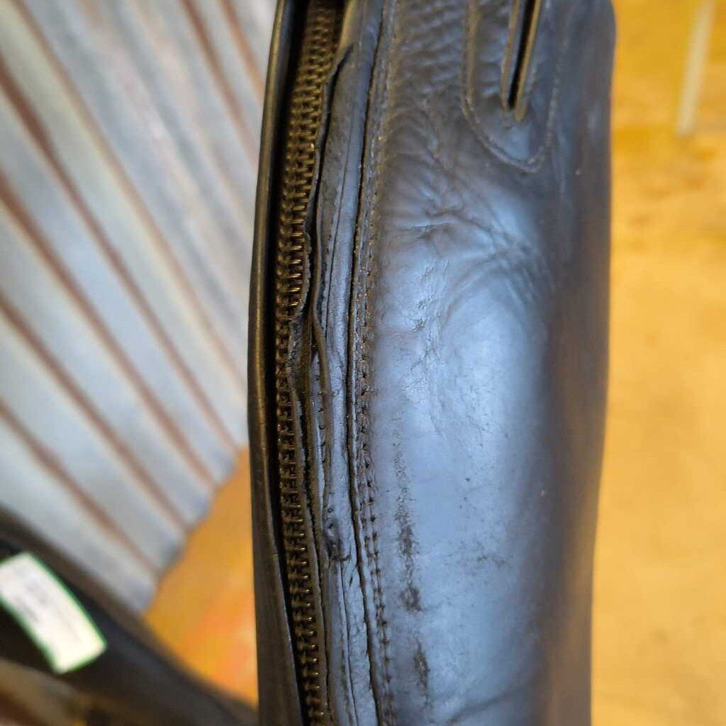 Field boots