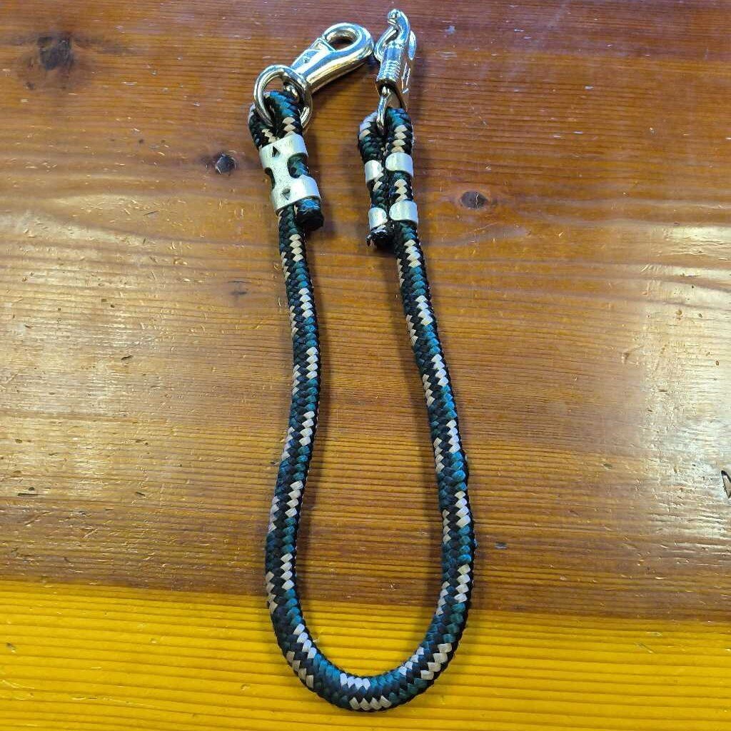 trailer tie