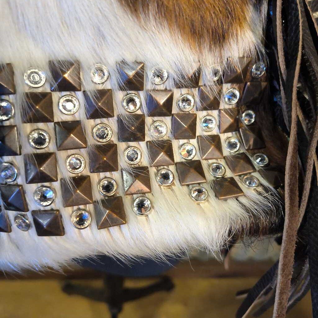 Shoulder bag-cow hide and fringe