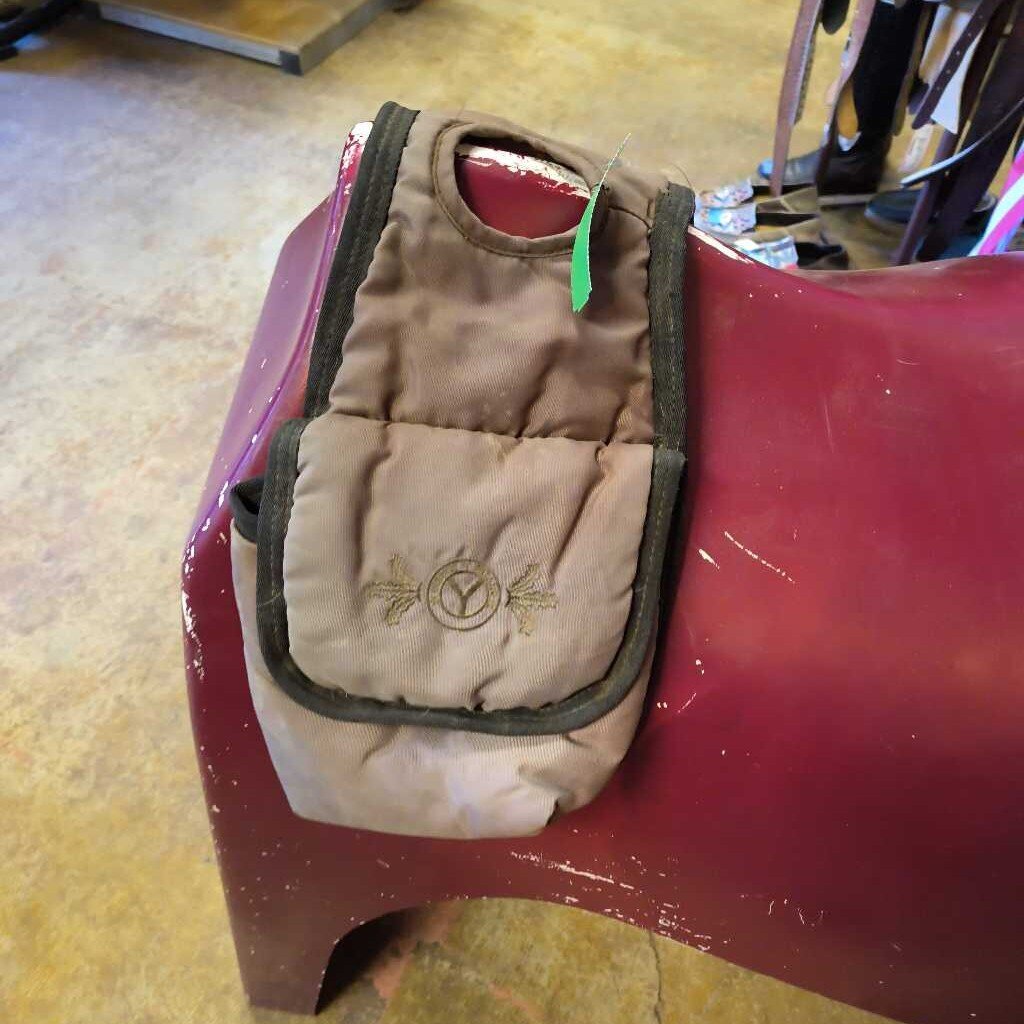 Padded nylon- horn bag