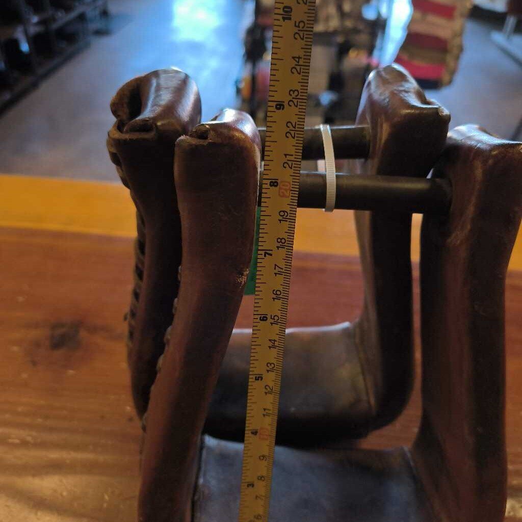 Adult western stirrups- leather