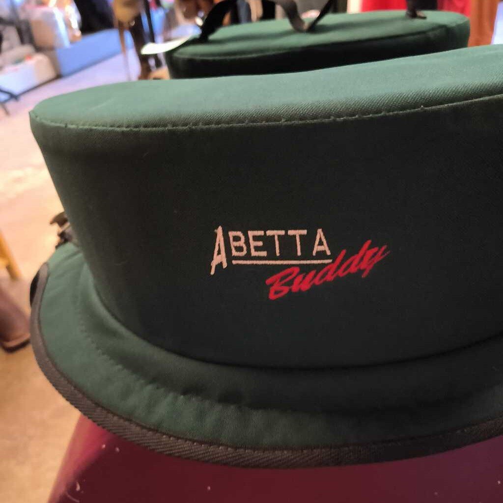 Buddy saddle