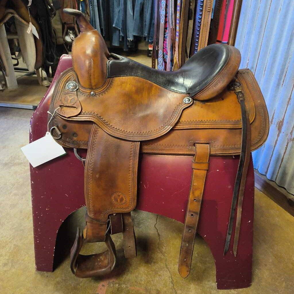 All around saddle