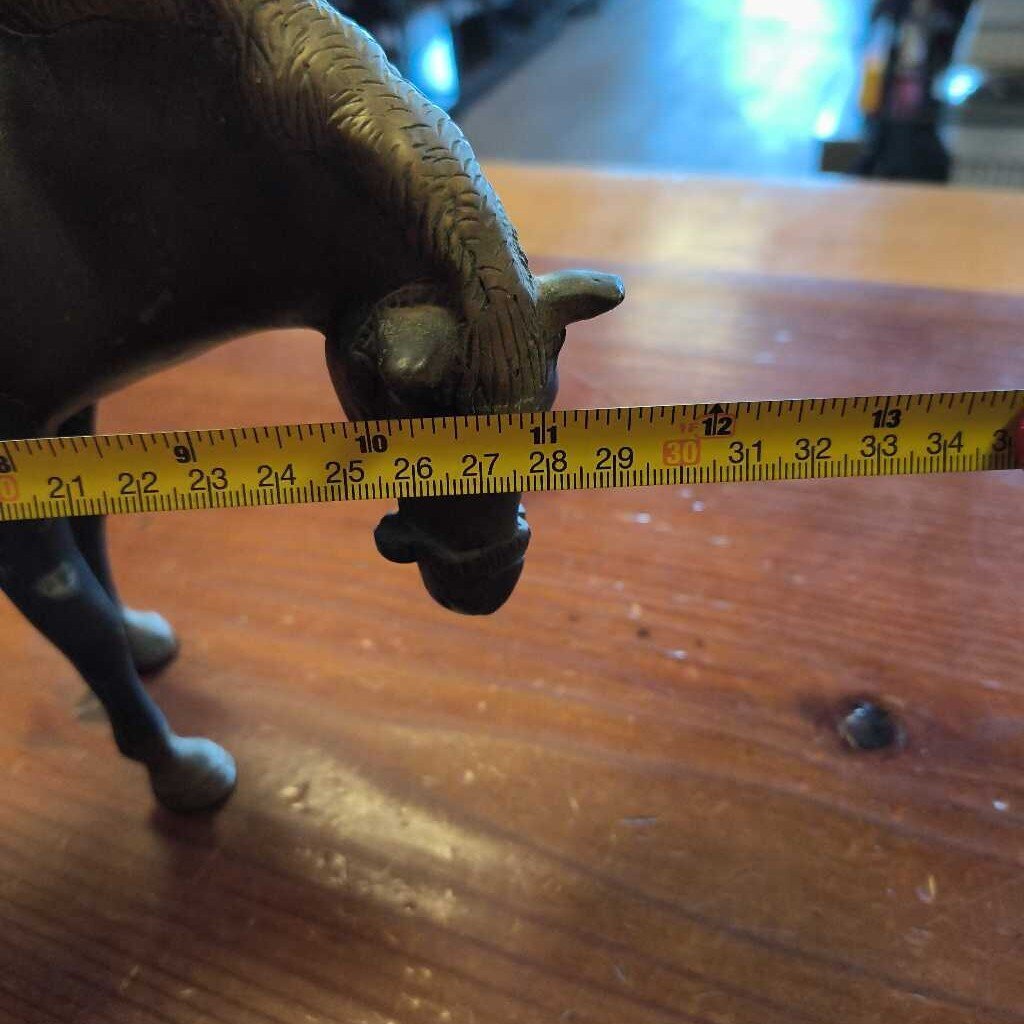 brass metal horse