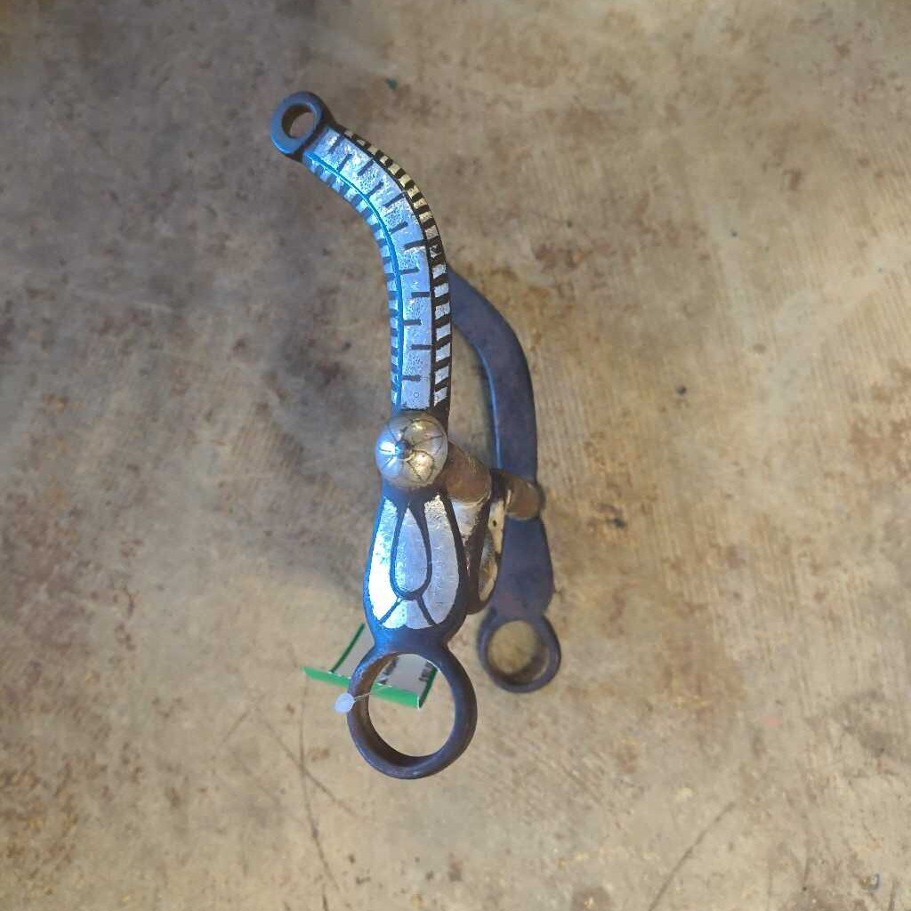 Western vintage high port with roller