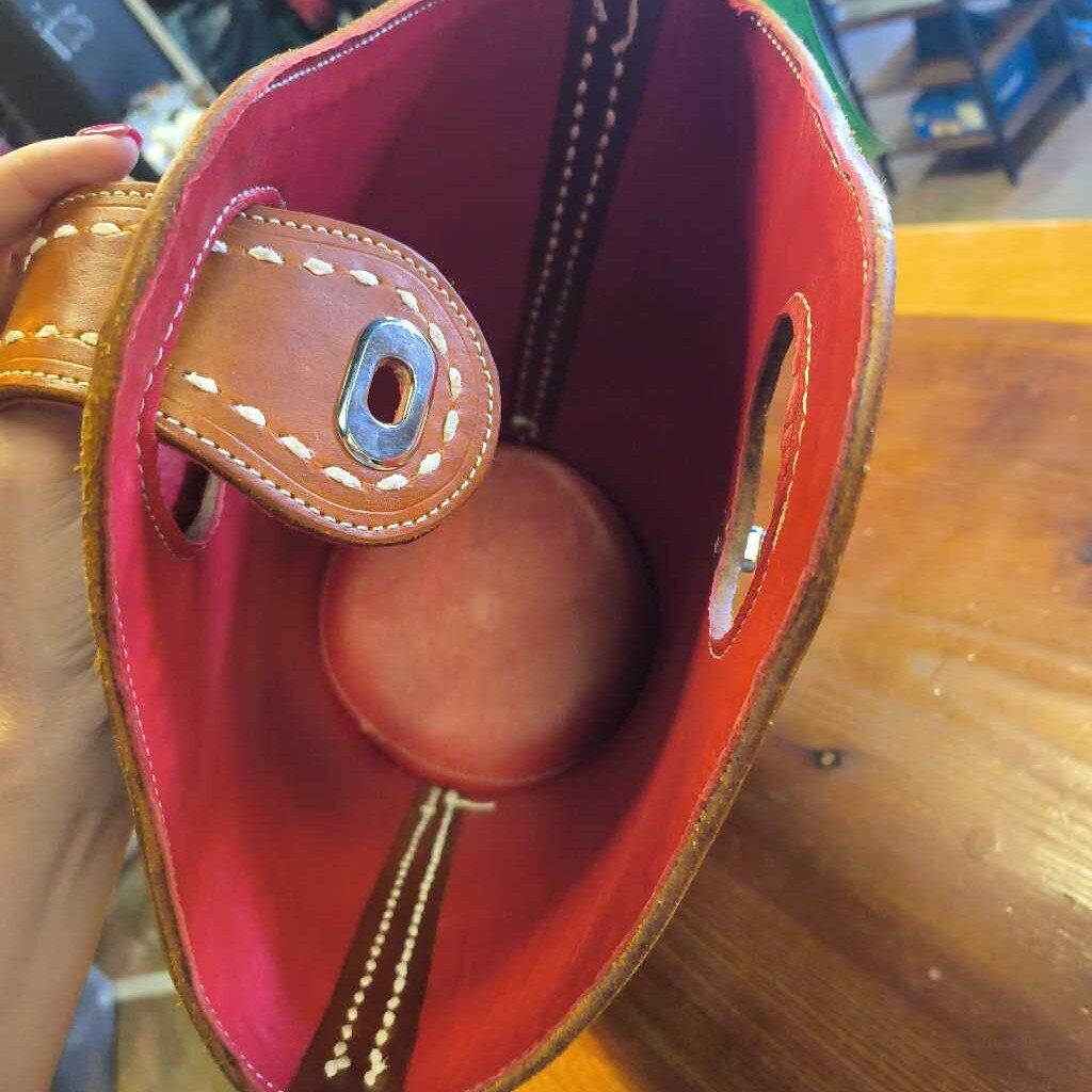 bucket purse