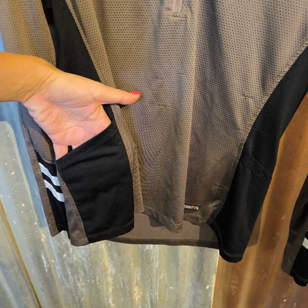 Long sleeve- Adult