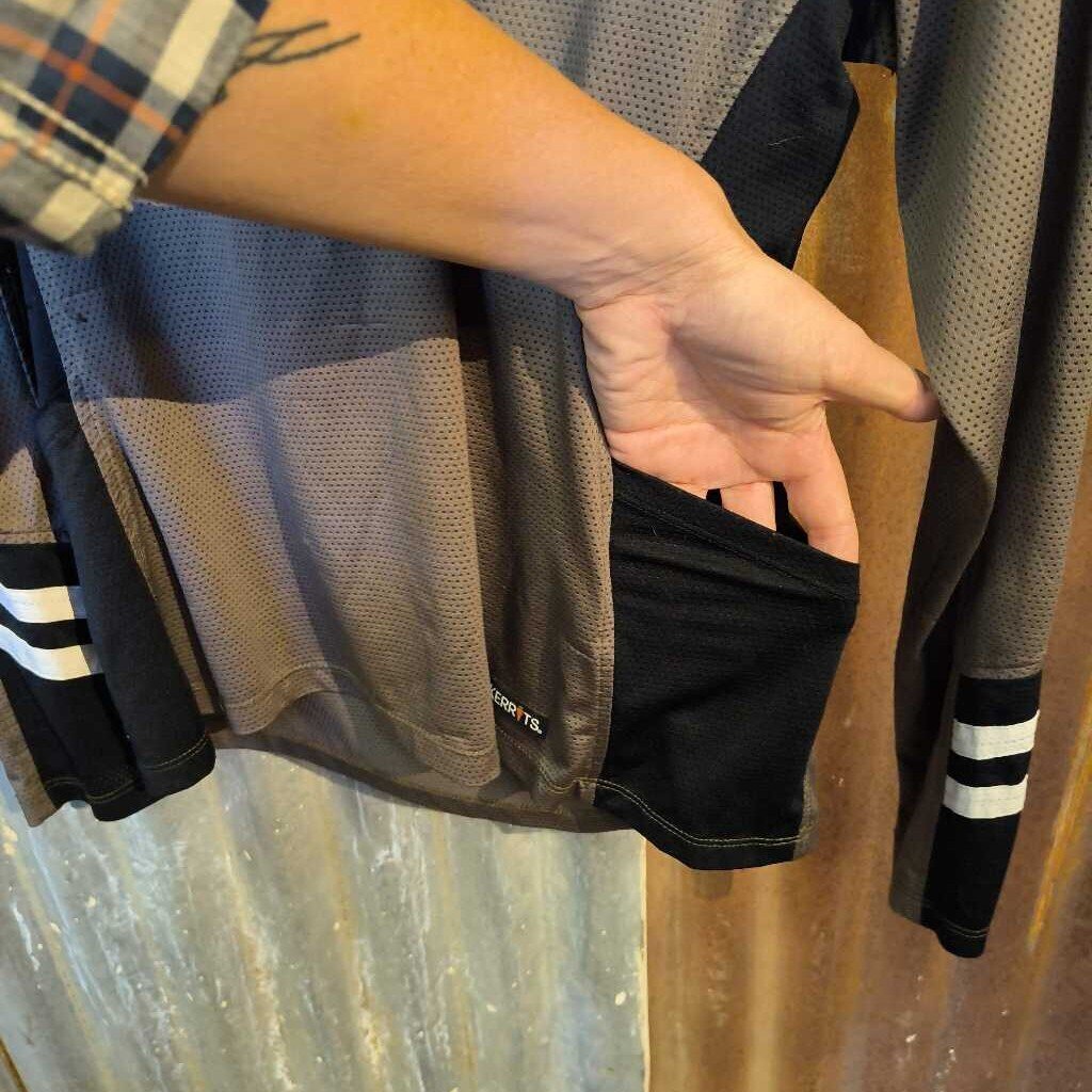 Long sleeve- Adult