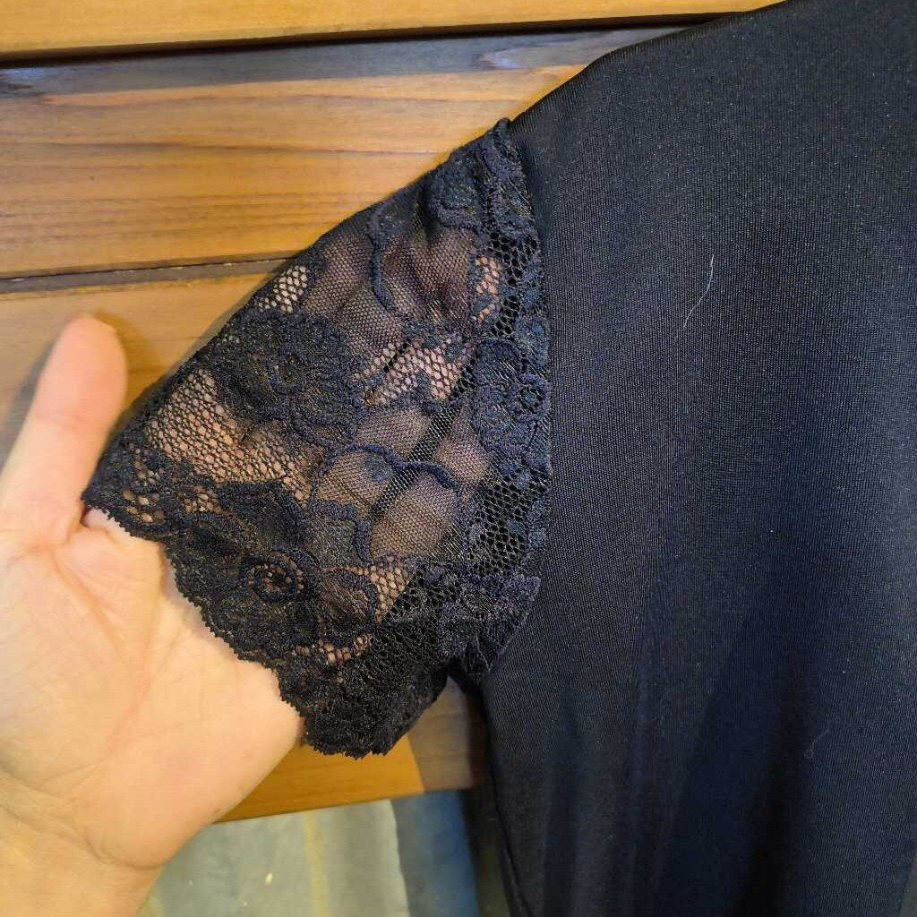 Short sleeve- adult