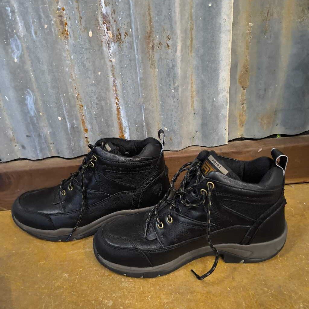 Terrain boots new in box