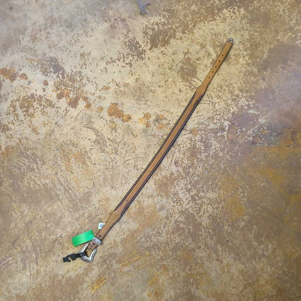 leather belt with dots