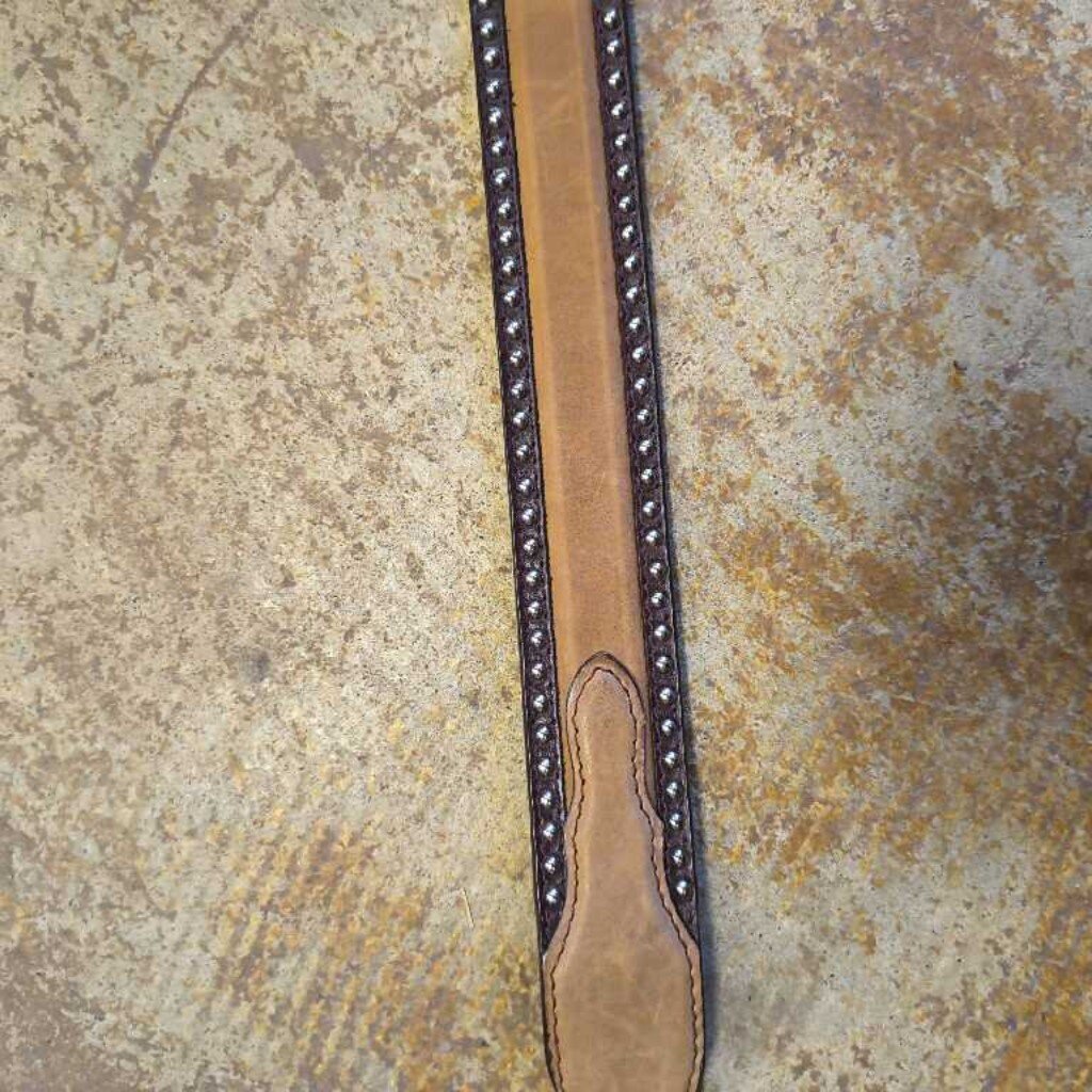 leather belt with dots