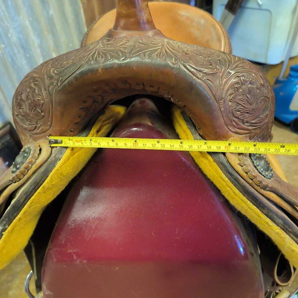 Barrel saddle
