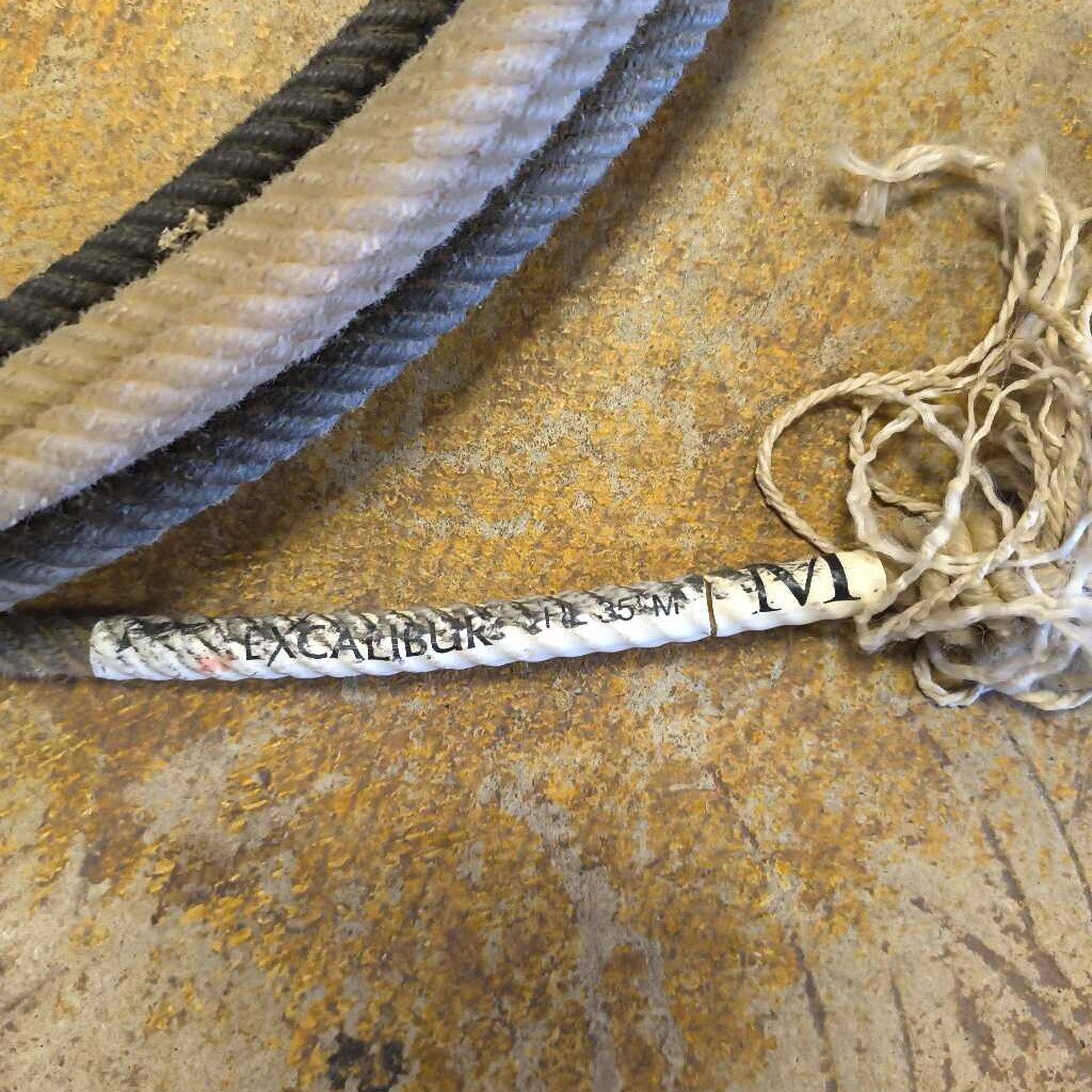 Excalibur 35' M