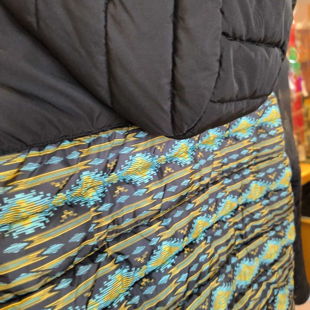 Puffer style jacket