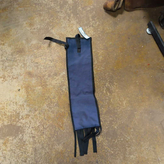 Canvas tail bag