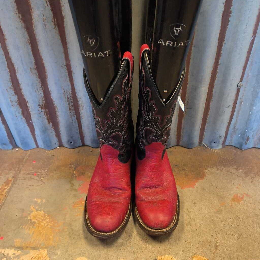 Ladies western boots