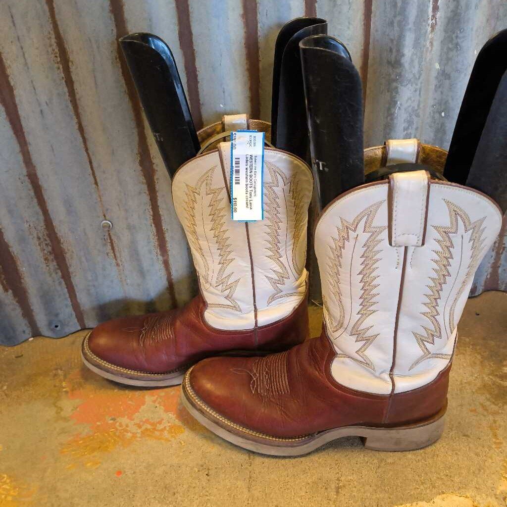 Ladies western boots