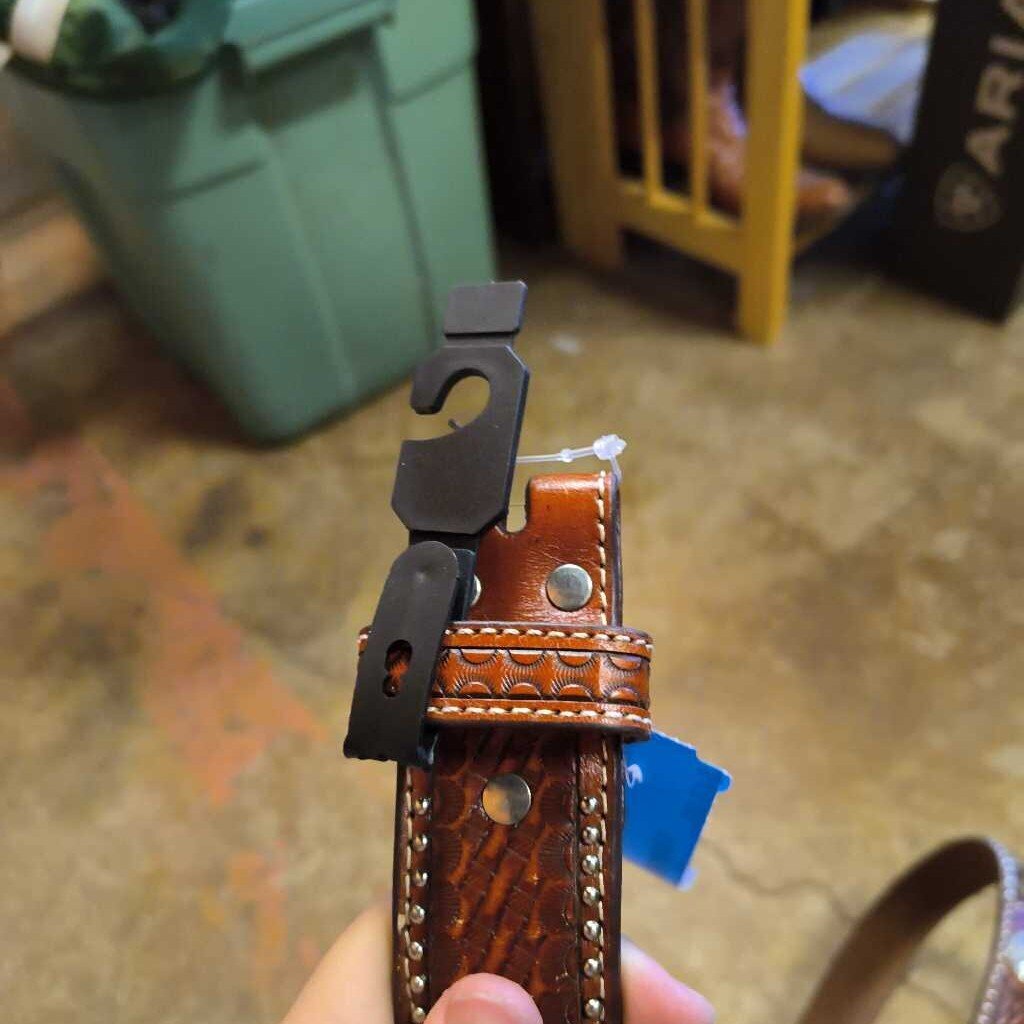 Leather/cowhide/ dots