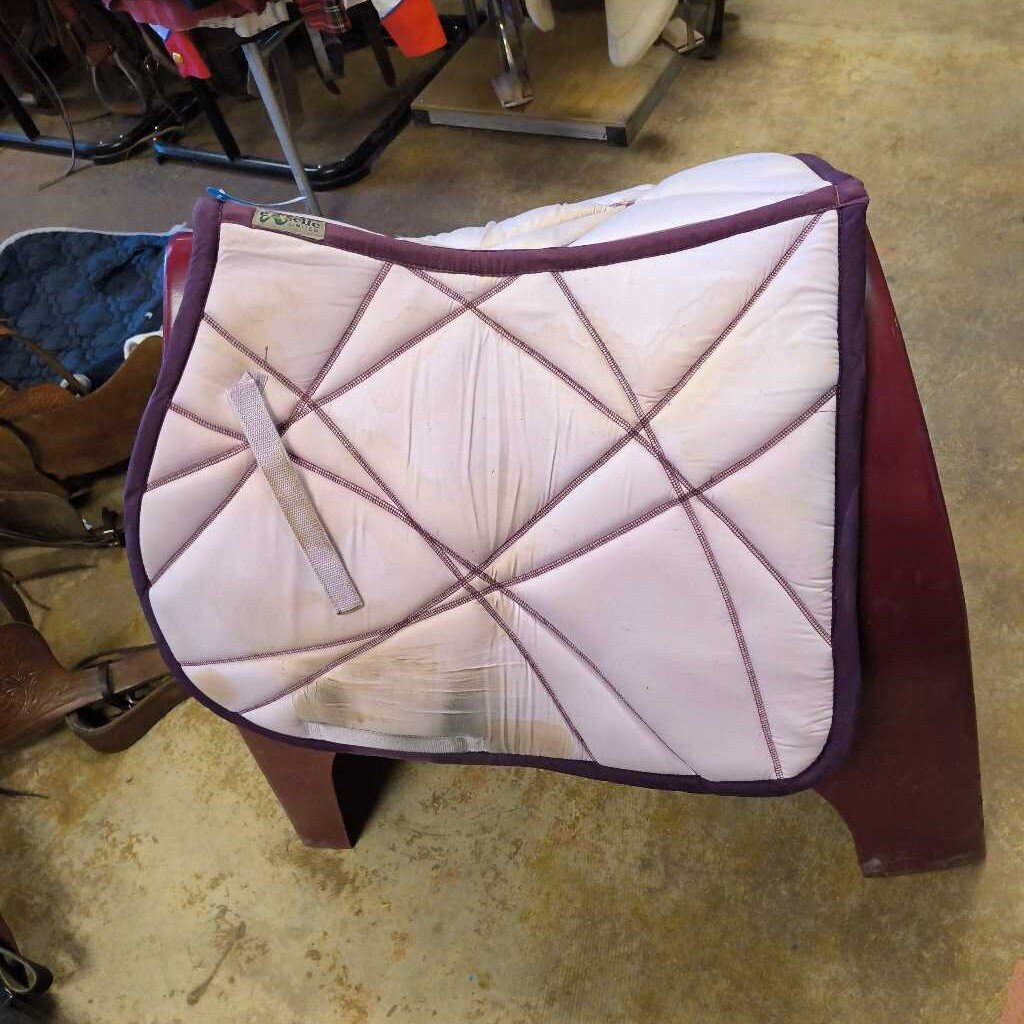 Quilted english pad