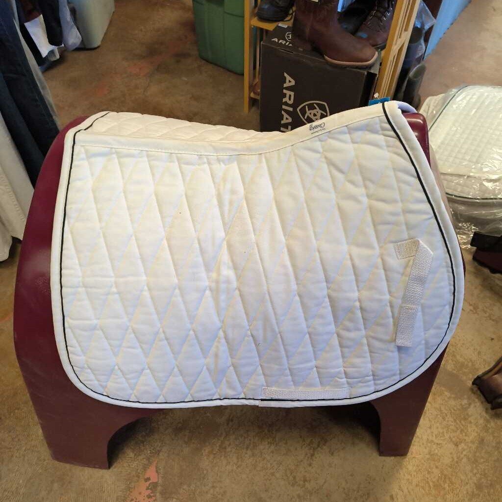 Quilted english pad- new Capt. Jack
