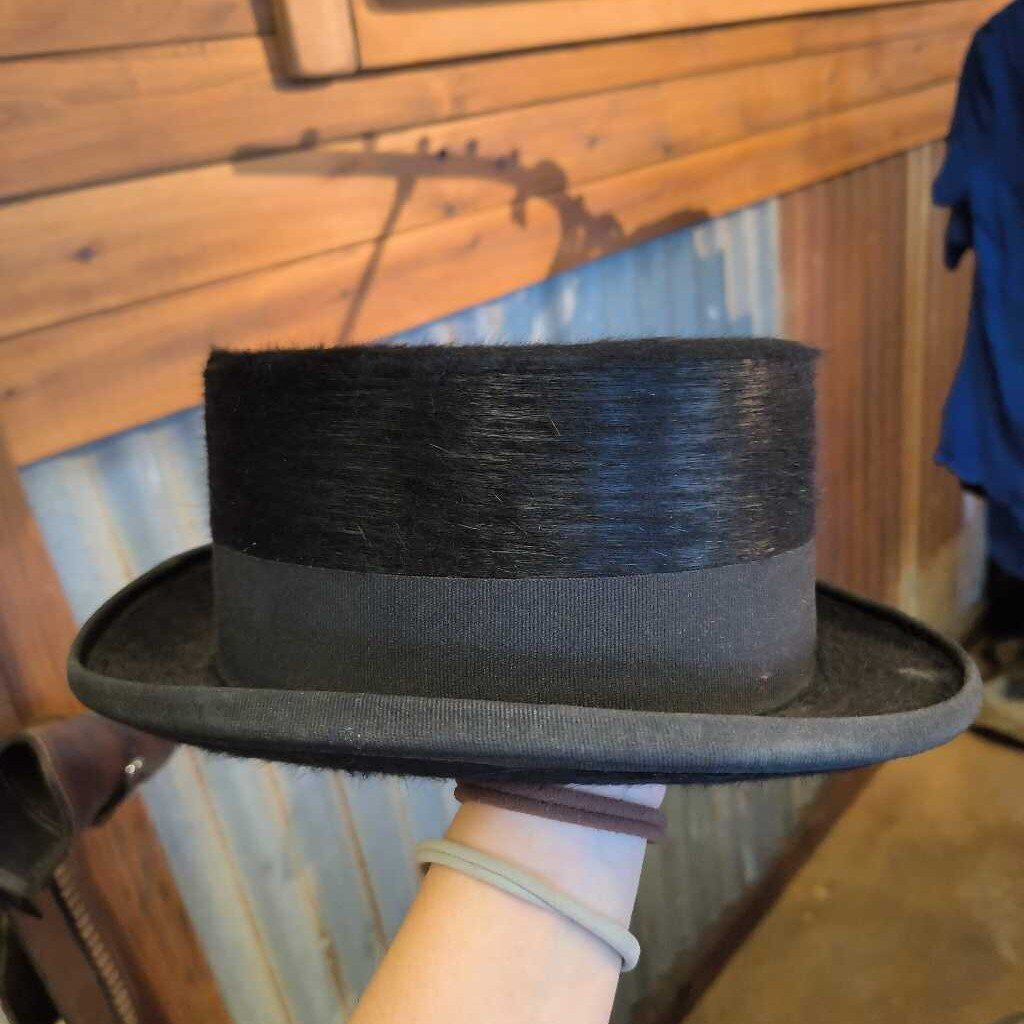 vintage - dressage derby hat