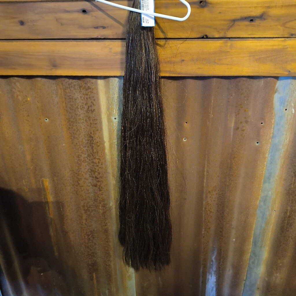 Natural roan, chestnut