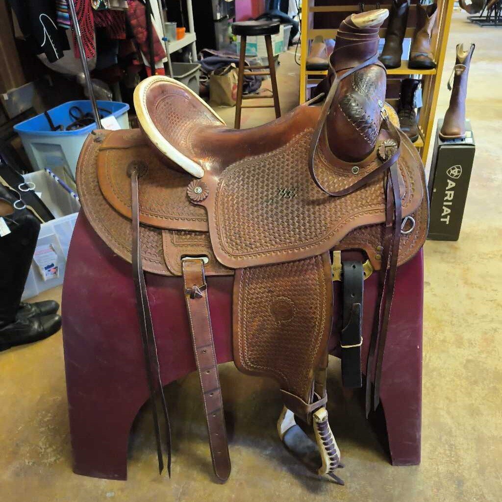 Wade style- hard seat Roper