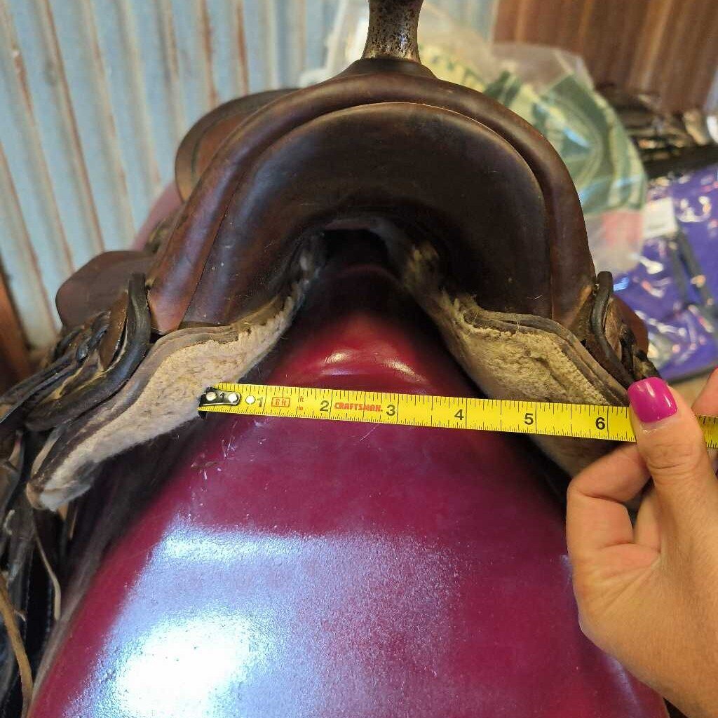 Pony saddle