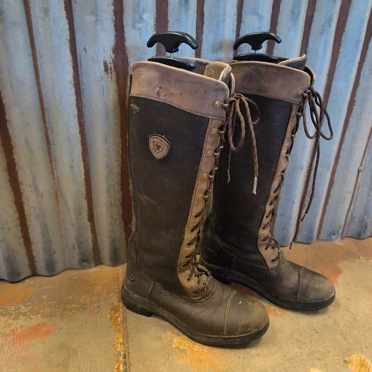 Winter tall boot!